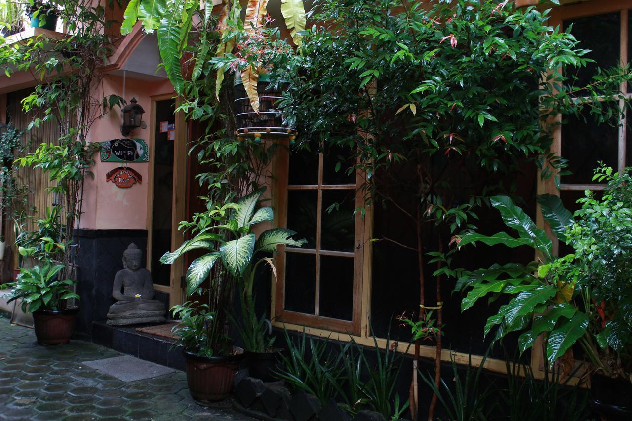 La Javanaise Home Stay Malioboro Yogyakarta Exterior foto