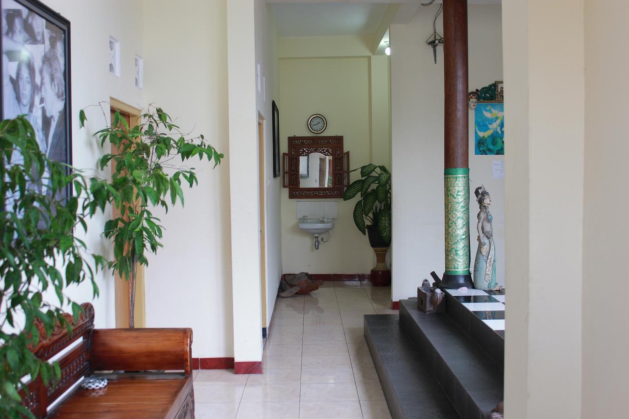 La Javanaise Home Stay Malioboro Yogyakarta Exterior foto