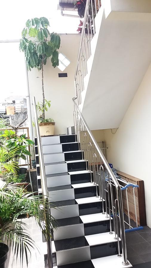 La Javanaise Home Stay Malioboro Yogyakarta Exterior foto