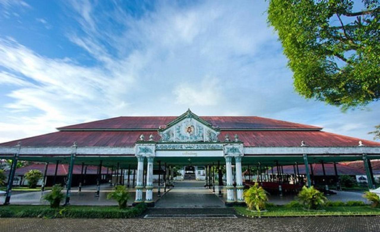 La Javanaise Home Stay Malioboro Yogyakarta Exterior foto